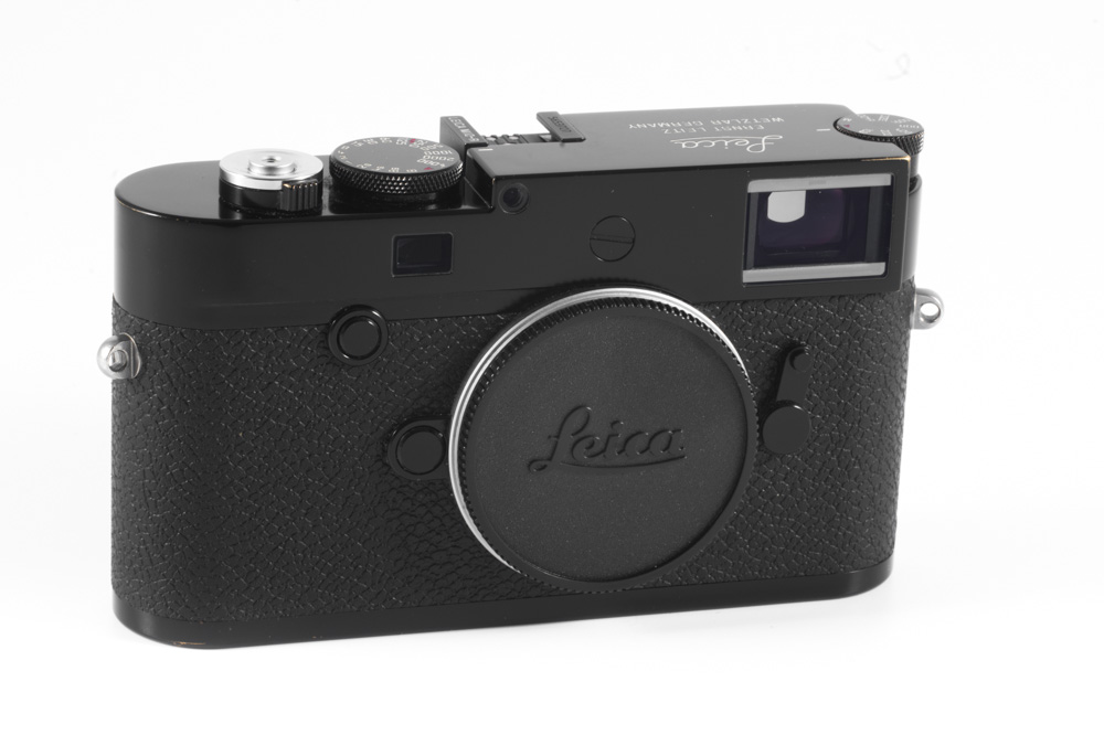 Leica M10-R, black paint finish